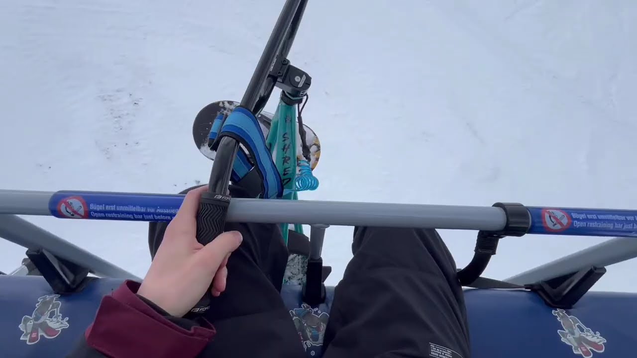 How to chair lift with snowscoot SnowBaaR