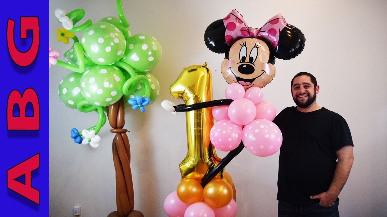 Best Minnie mouse balloon column tutorial for 1st birthday decorations. Great idea