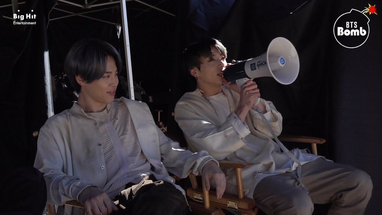 [BANGTAN BOMB] Playing with a Megaphone - BTS (방탄소년단)