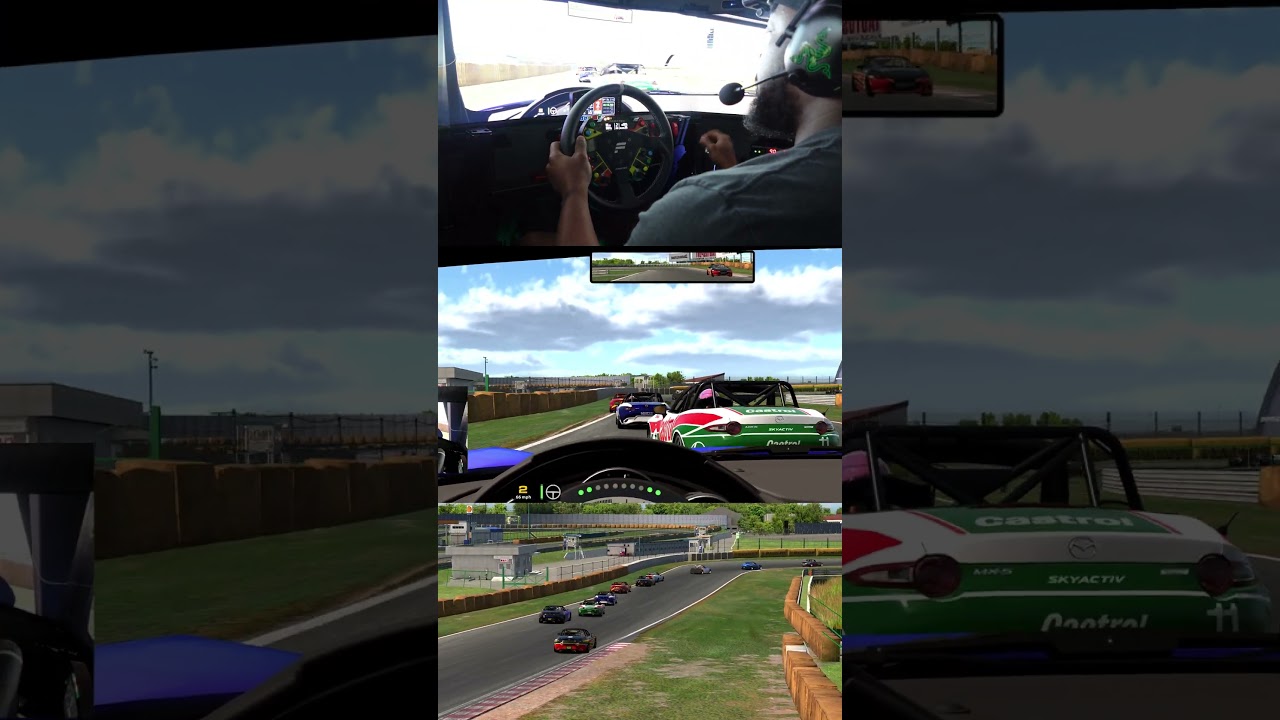 NEVER overdrive on the first lap.  #virtualracing #simracing #racinggame #racing #racingsimulator