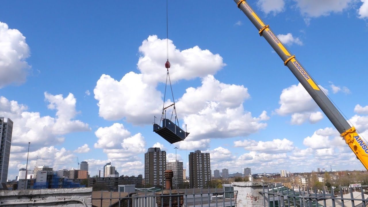 Clapham Junction station - Easter upgrades
