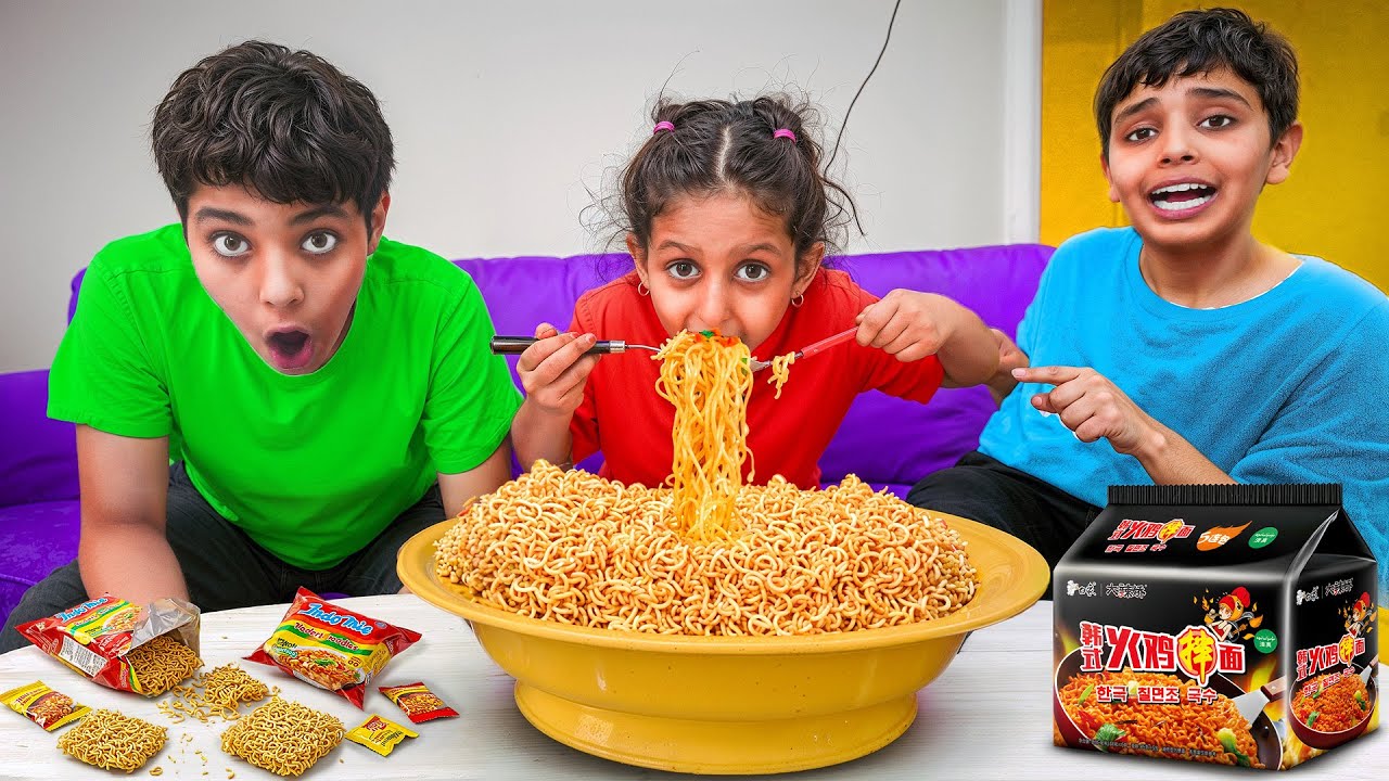 الشغالة المشفوحة اكلت كل الاندومي! الياس