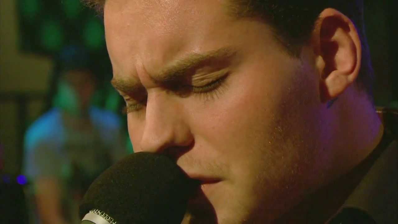 VIRUS 5 december 2013: Douwe Bob - Stone into the River