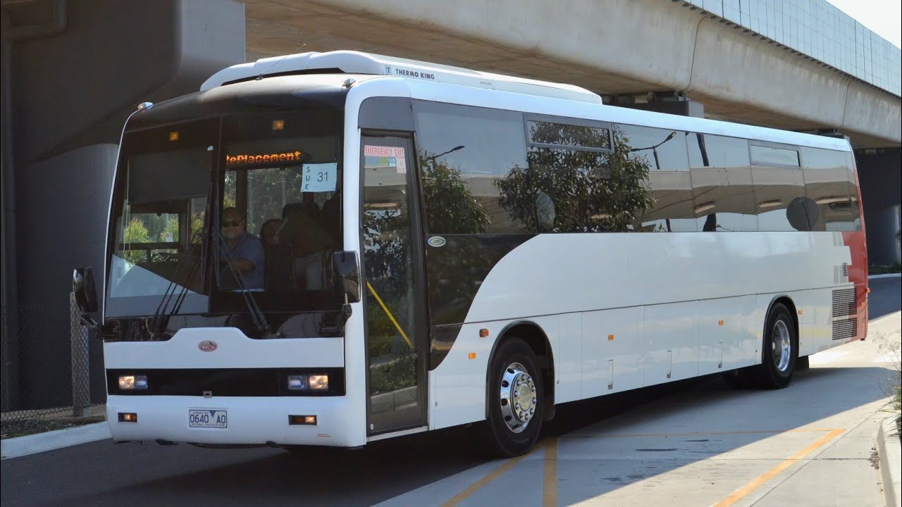 Rockleigh Tours 0640AO Scania K94IB (Mills-Tui Orbit)