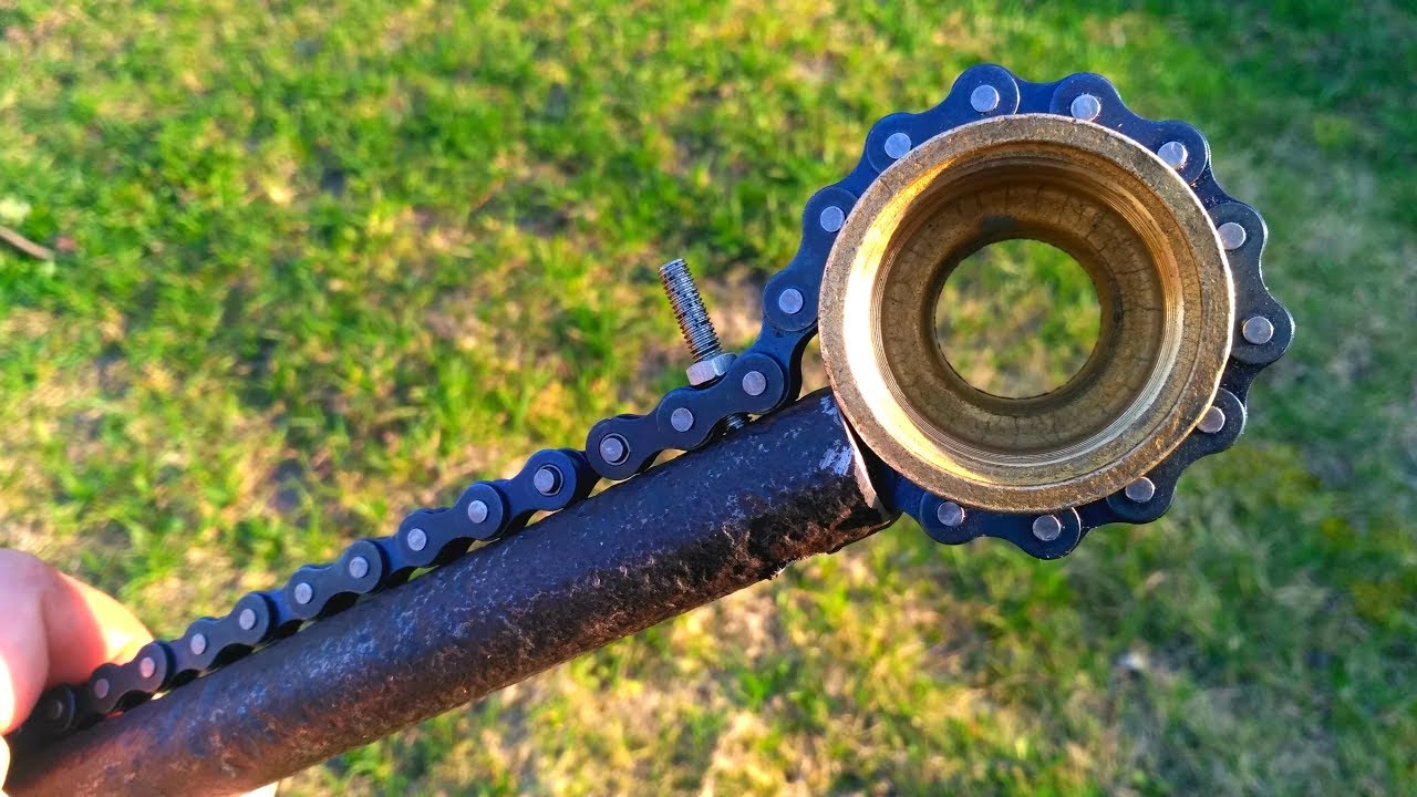 Do not throw the Old Bicycle Chain Make Awesome Tool