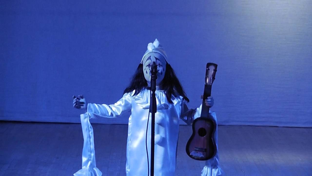 Песня Пьеро - Злата Петракова
