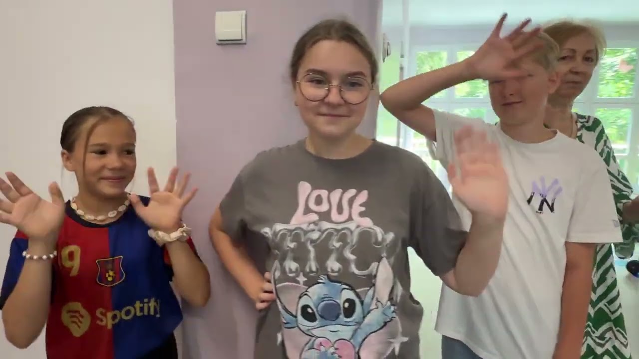 ☺️☢️ LipDub Jedenastki - Promieniujemy Radością ☢️☺️
