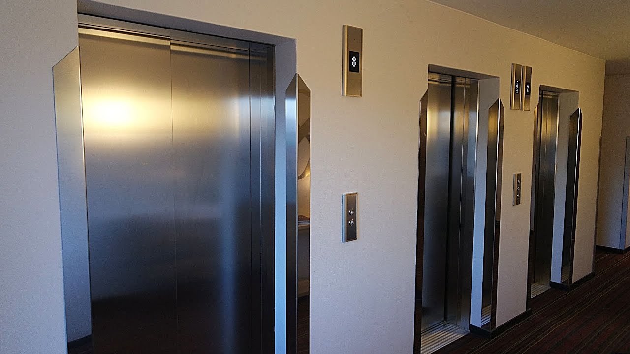 KONE Monospace MRL & a hydraulic elevator/lift @ hotel Scandic Järva Krog, Solna SWE