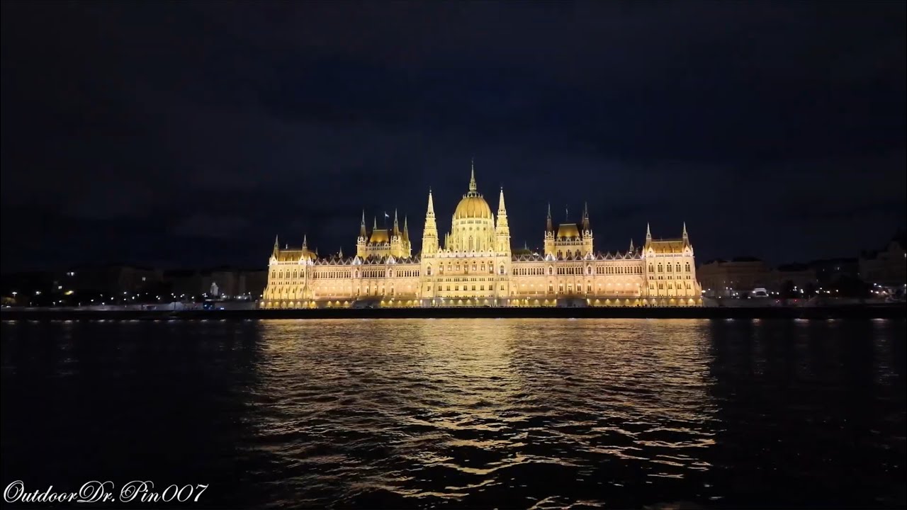 European River Cruise Episode 24: Budapest, Hungary, sceneries at night