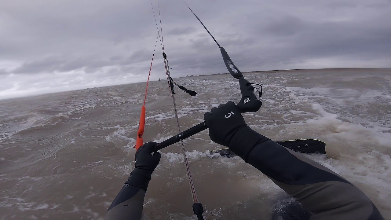 DE ZANDMOTOR VOOR ONSZELF | Kitesurfing | 8 beaufort | 4K | Full session