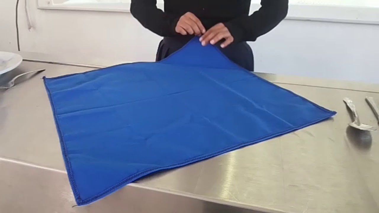Videotutorial: el velero (doblado de servilleta)