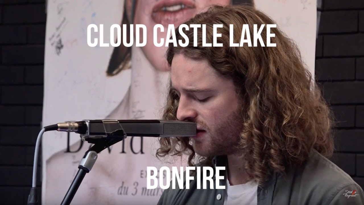Cloud Castle Lake - Bonfire | Live session in Paris