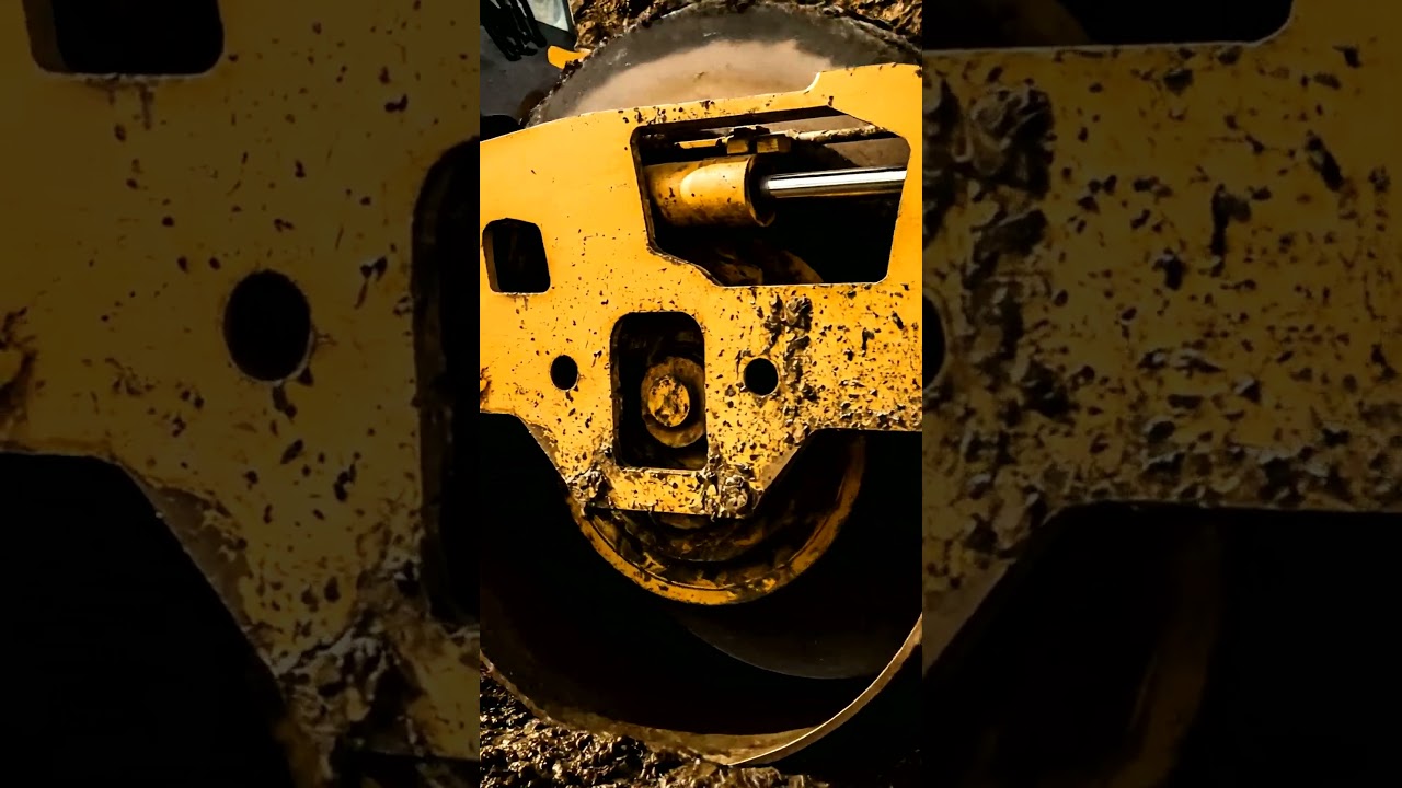 Heavy Compactor vs. Deep Mud! 🚧 Raw Power on the Construction Site
