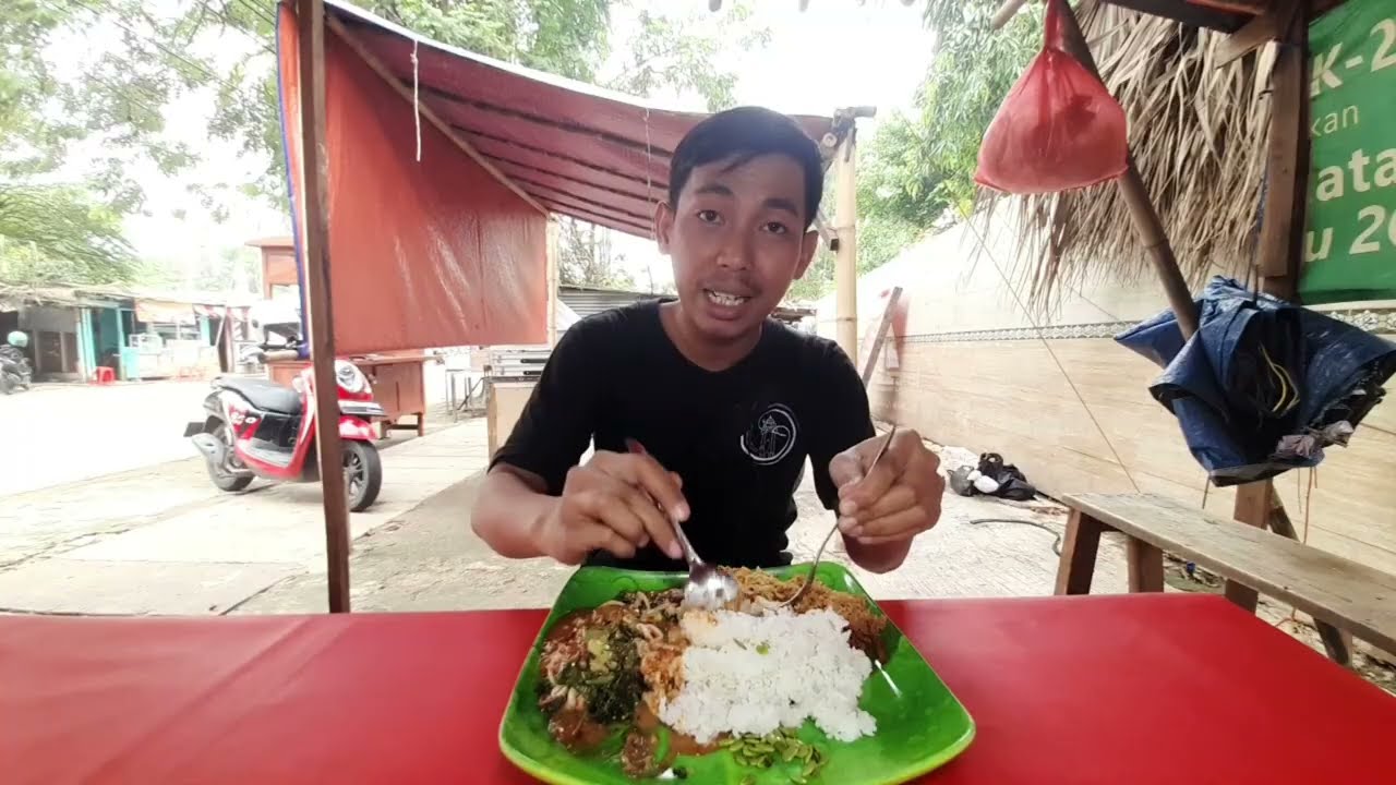 NASI PECEL KHAS MAGETAN, ISIAN NYA LEBIH LENGKAP LAGI