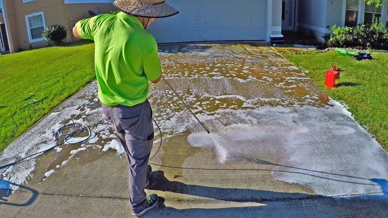 Breaking Bad Chemicals Clean Dirty Driveway | ODDLY SATISFYING PRESSURE WASHING