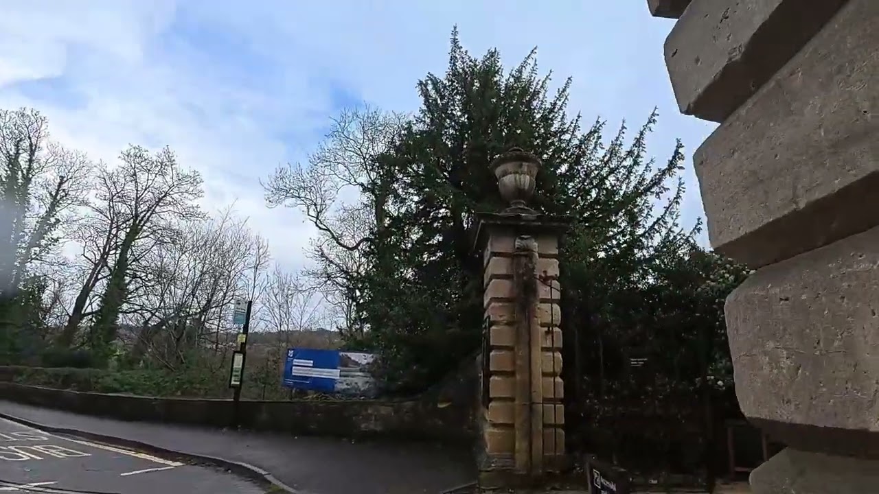 Walk from Combe Down to Bath, extended stay in Prior Park,  descending into historic heart of  city.