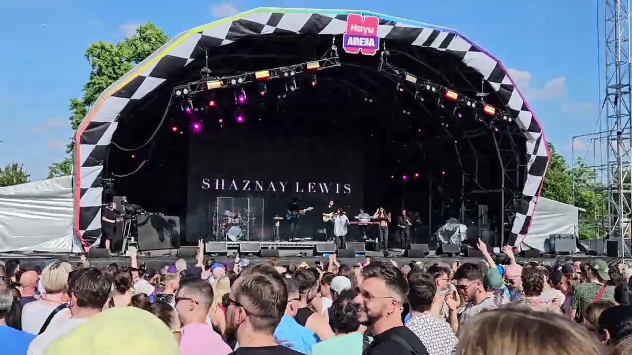 Shaznay Lewis - Never Ever (at Mighty Hoopla 2024).