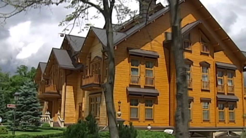 Yanukovych on Interpol Wanted List: International search warrant issued for Ukraine's ex-leader