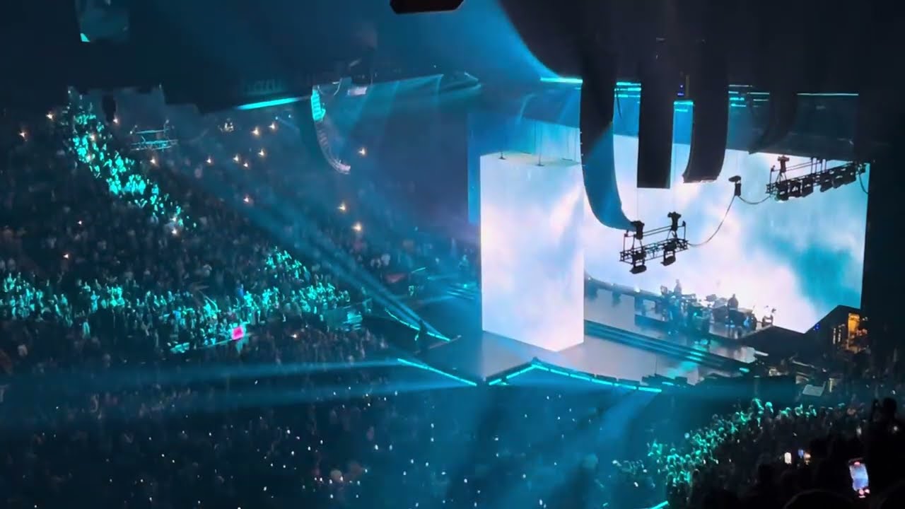 Justin Timberlake: Cry Me A River (10/18/2024 - Scotiabank Arena - Toronto, ON)