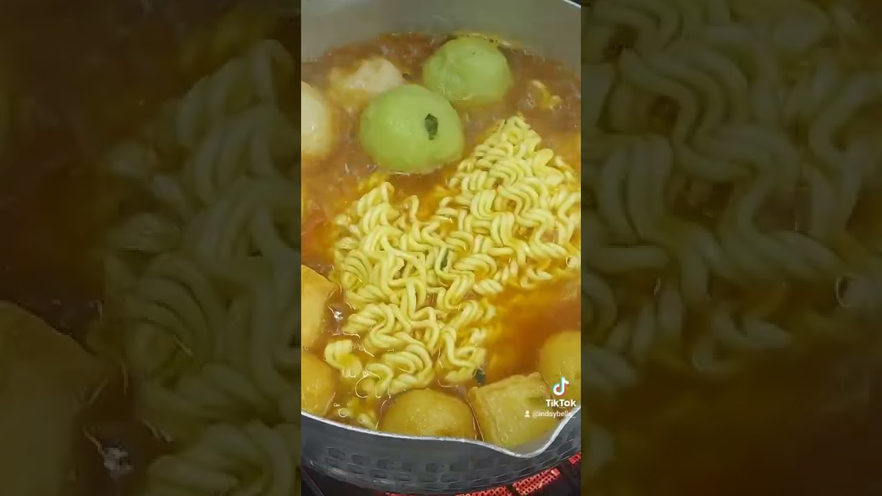 Cheesy Spicy JIN RAMEN Shabu Shabu Style #ramen #shabushabu #JinRamen #indaybelle👩&zwj;🍳