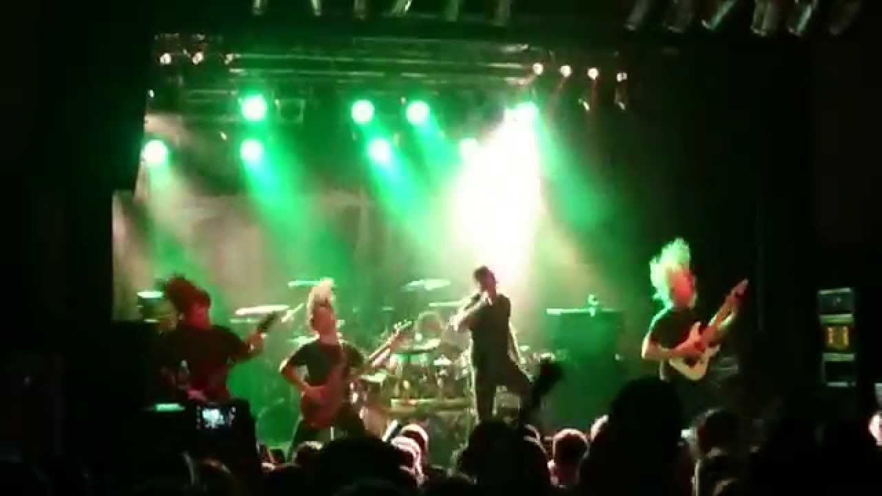 Carnifex zur Progression Tour in Berlin im C- Club am 22.04.2015