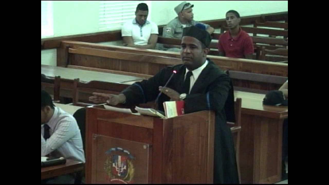 Juicio de Fondo, Roberto Quiroz