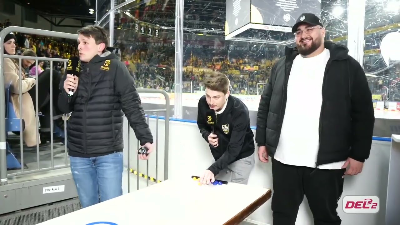 Wer gewinnt das Tisch Curling? Schlag den Simon!