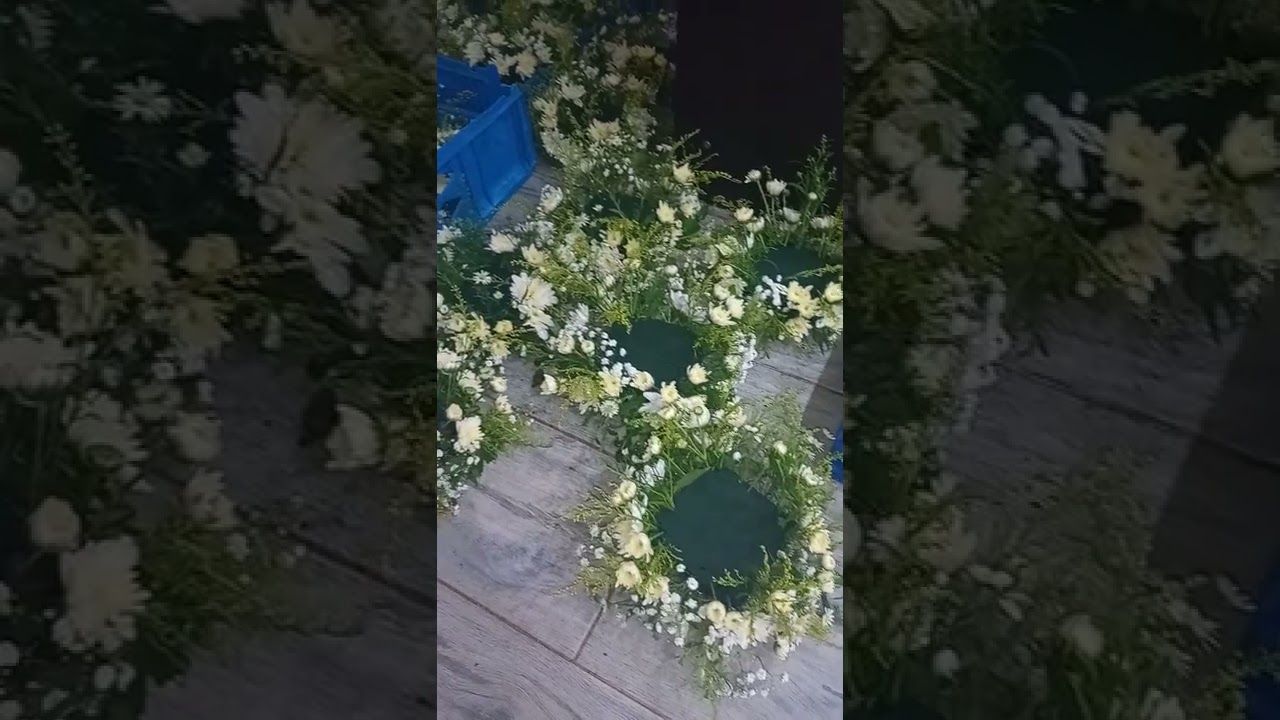 oderan bunga fresh d gasor soraya..beres ...🤵👰🤵👰 happy wedding