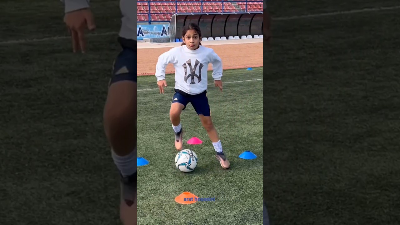 BEST JUNIOR MESSI IS ARAT HOSSEINI ⚽⚽ #football #arathosseini #likee #messi #allezparis  #اراتحسيني