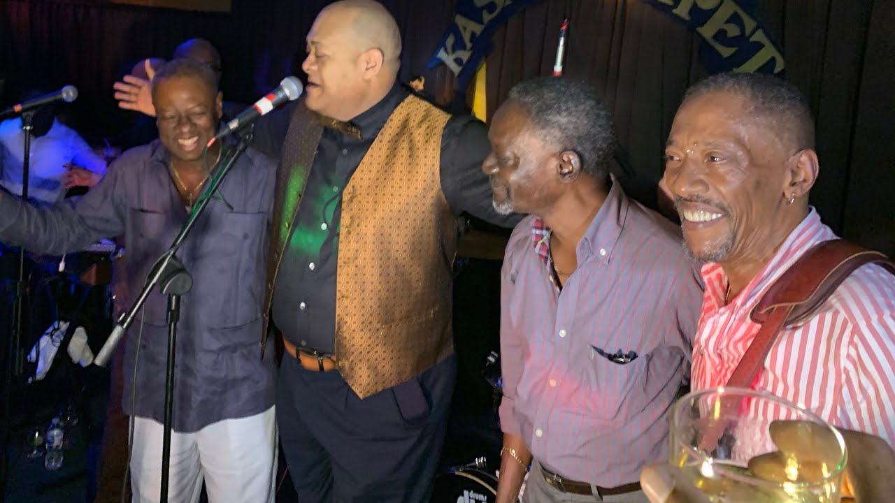 MAGANUM BAND - PAKA PALA LIVE - MAESTRO LOUBERT CHANCY ON STAGE CASA CHAMPÈT