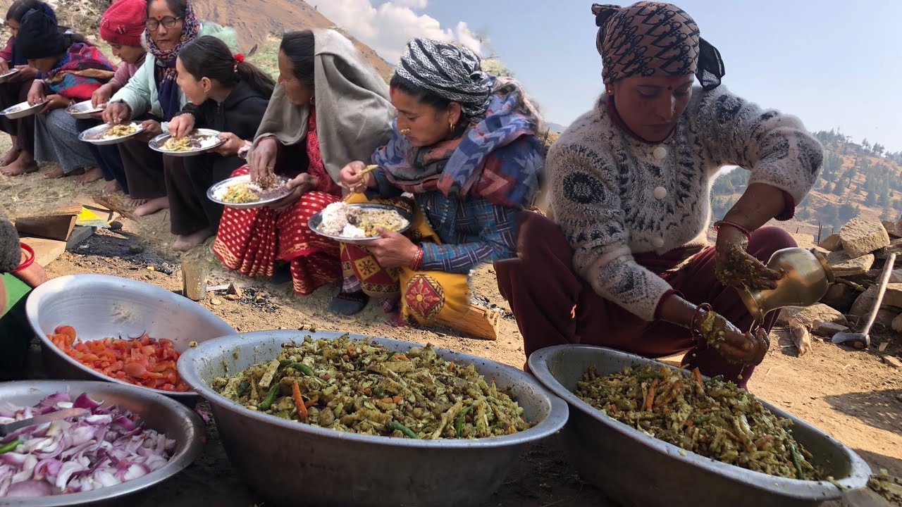 Traditional  Nepali Himalayan village lifestyle | Organic food cooking and eating country side |
