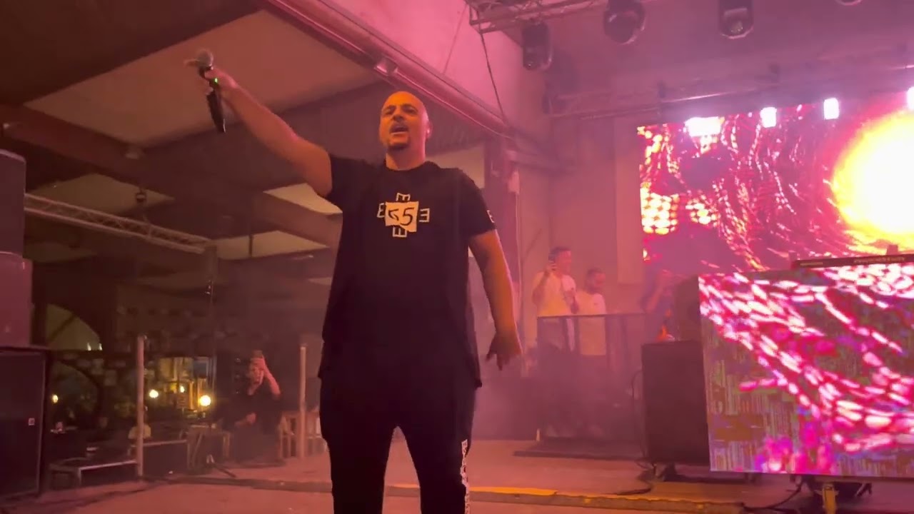 Eiffel 65 - Too Much of Heaven LIVE