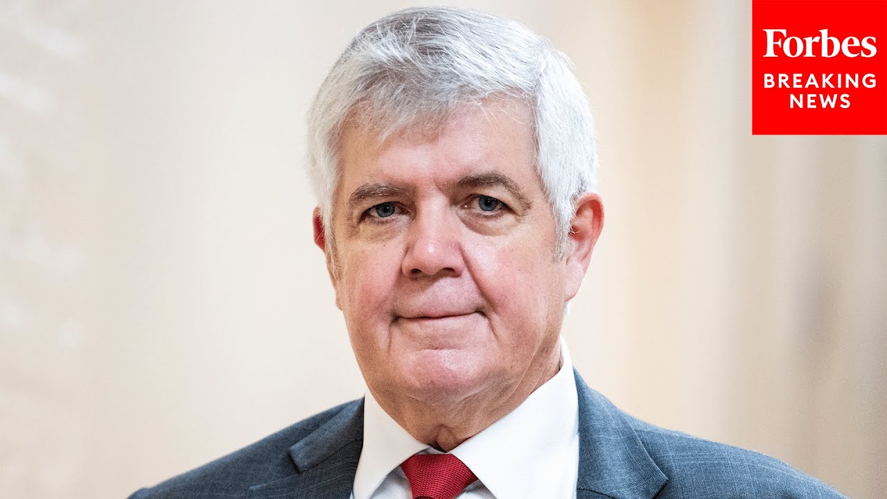 'Greatest Problems Our Nation Now Faces': Cliff Bentz Sounds Alarm On Lack Of Shelter For Migrants