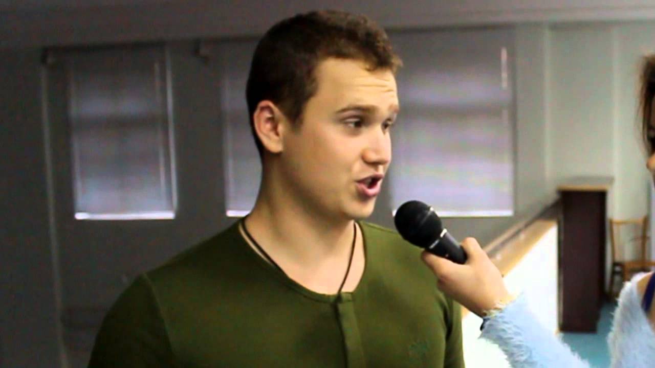 Дебаты по-новому! Студентка устанавливает новые правила дебатного движения ХНМУ!