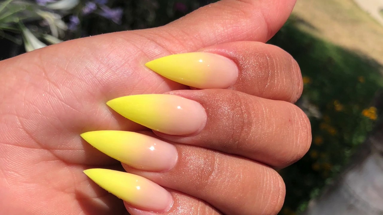 how to shape stiletto nails
