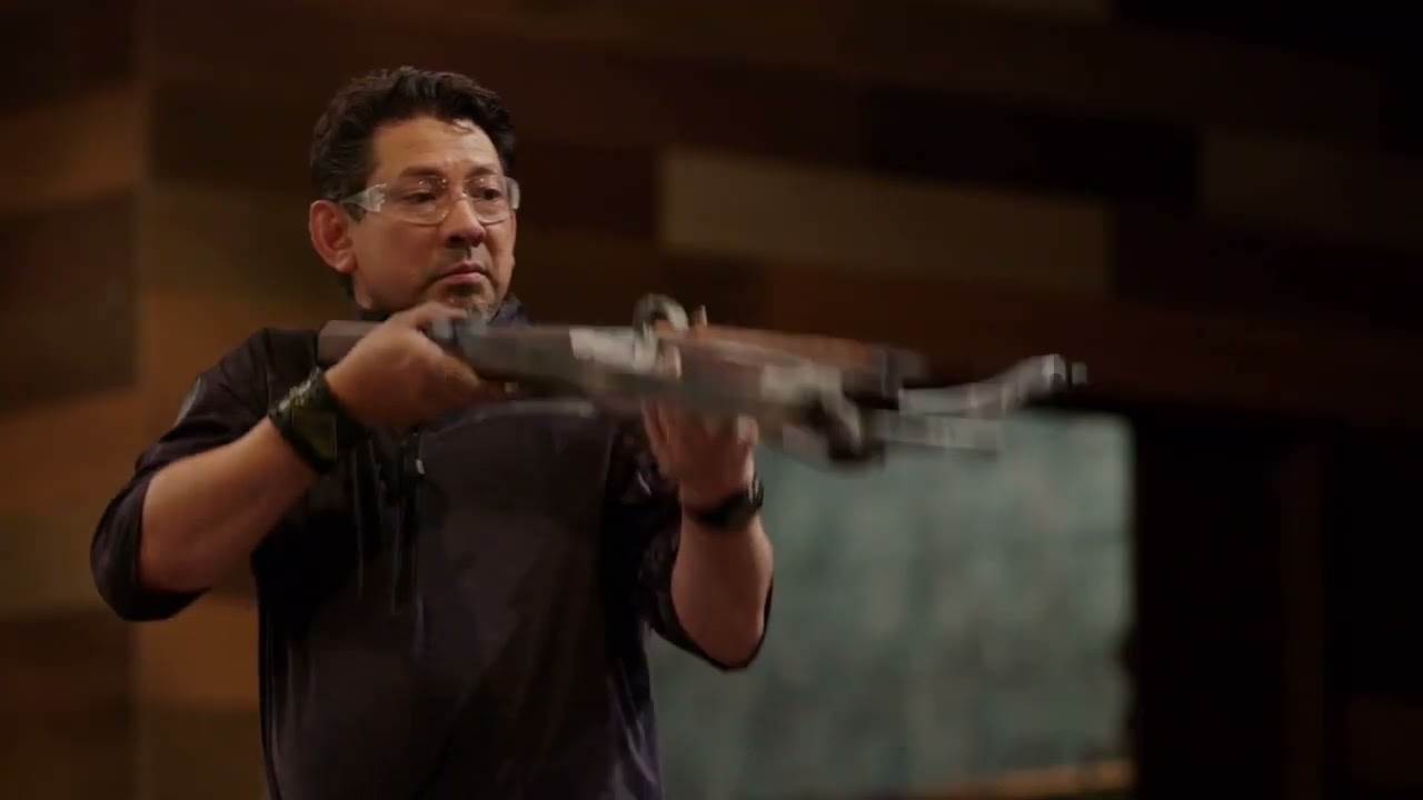 WATCH Forged In Fire Season 8 - The Steel Crossbow