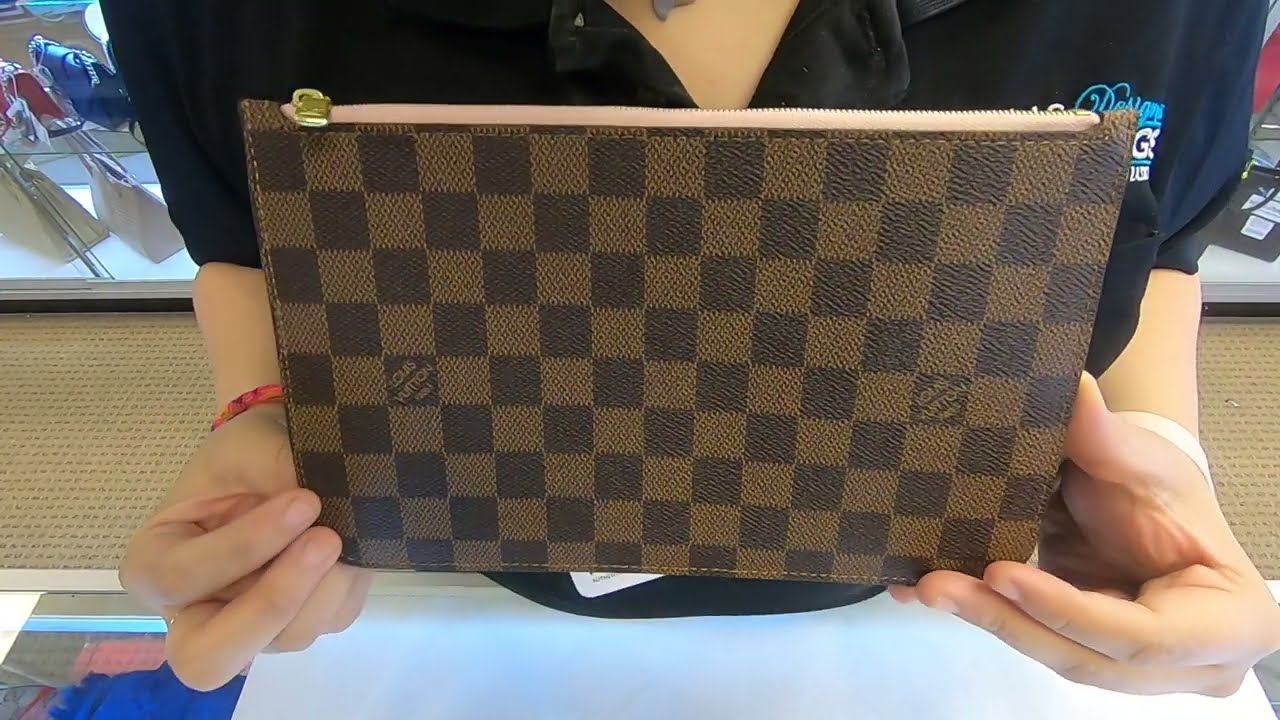 LOUIS VUITTON POCHETTE WRISTLET POUCH DAMIER EBENE NEVERFULL MM ROSE BALLERINE-REVIEW |PRE-OWNED