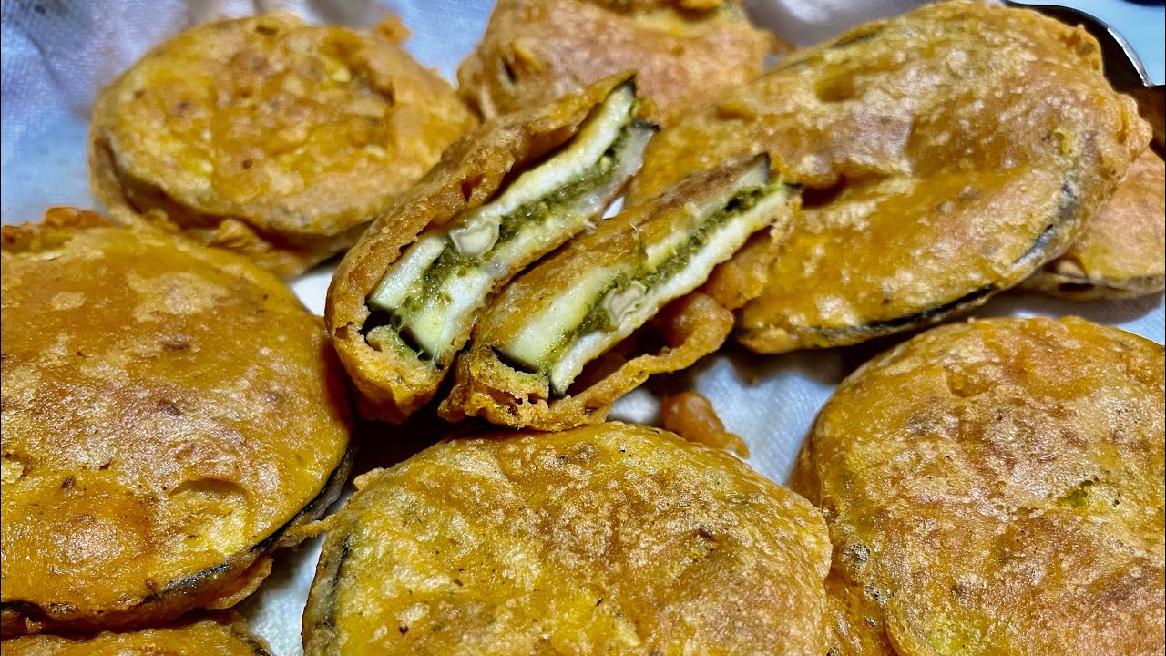 Eggplant Sandwitch Bajji -Baingan Bajji - Vankaya Bajji #eggplantrecipe #baingan