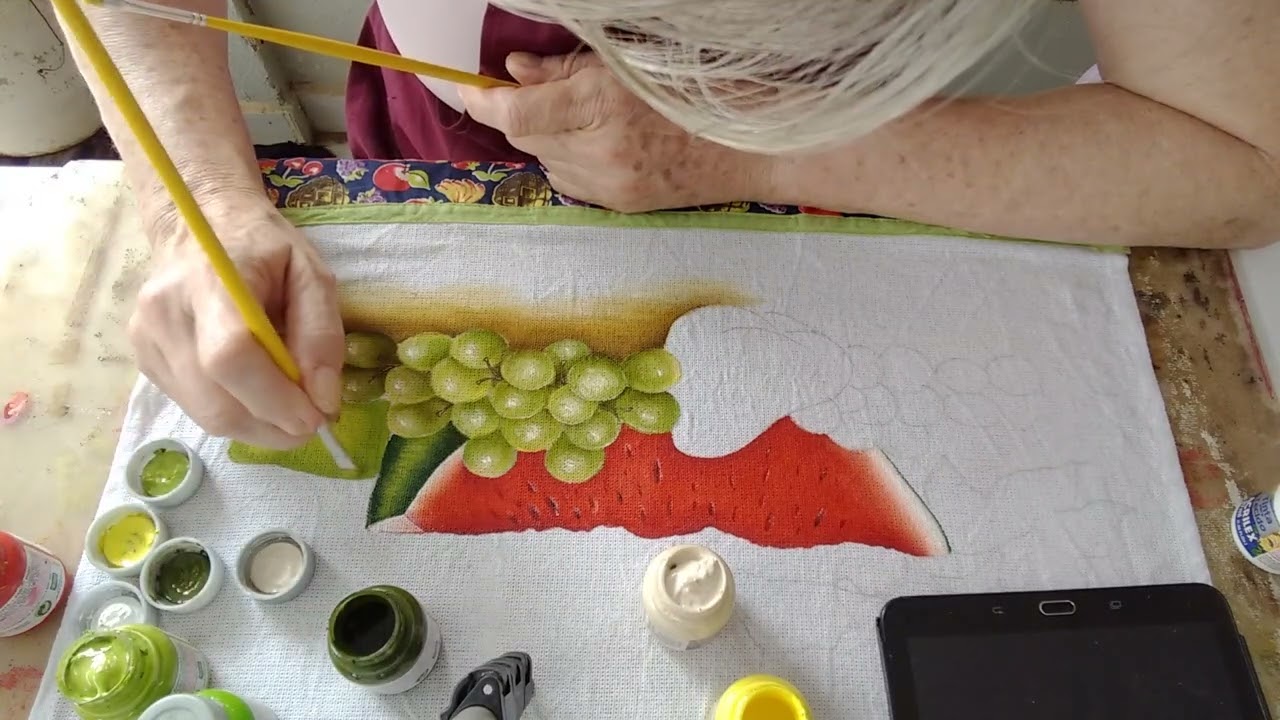 263 - #pintura  em tecido uvas e pera