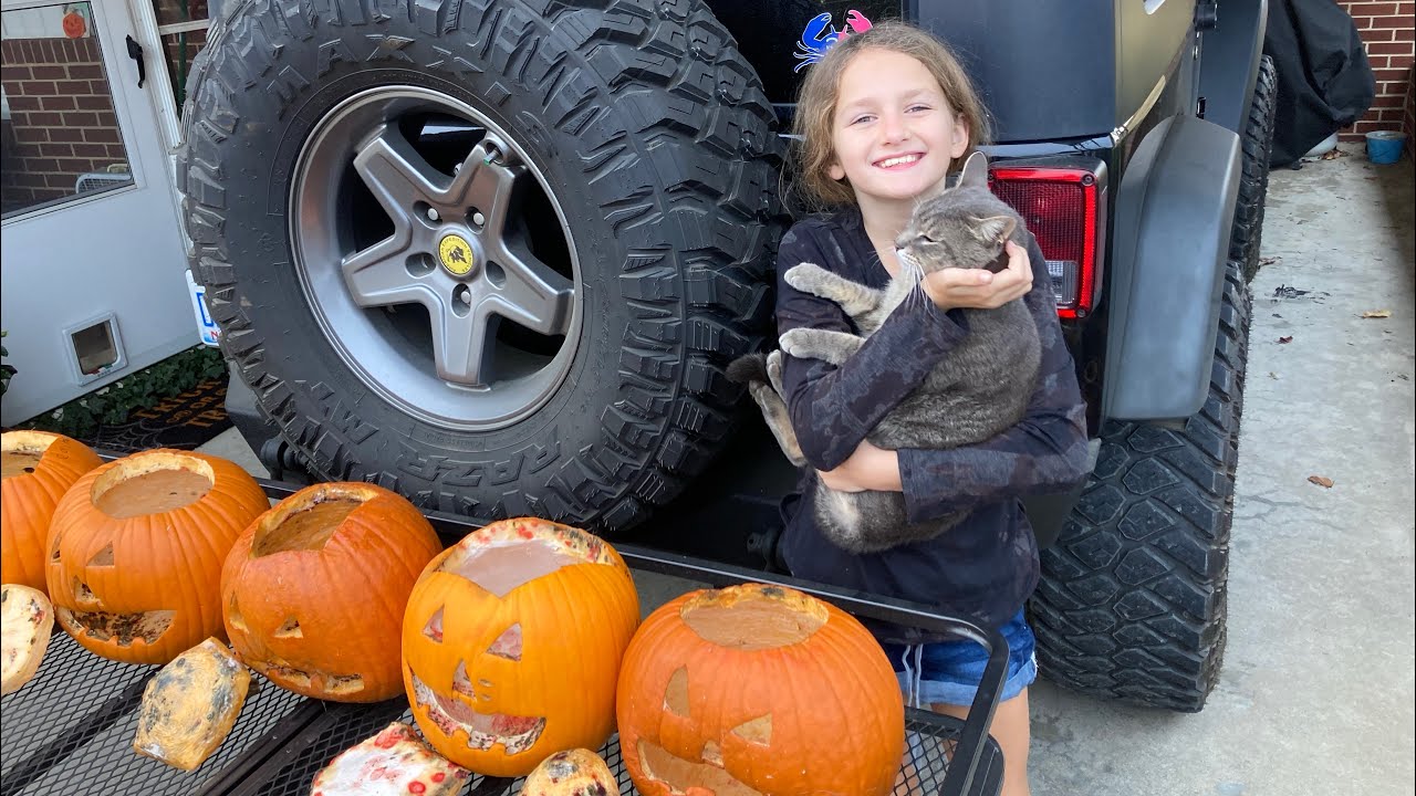 How To Keep A Pumpkin Fresh After Carving !! 4th Grade Science Project !! Halloween Special !!