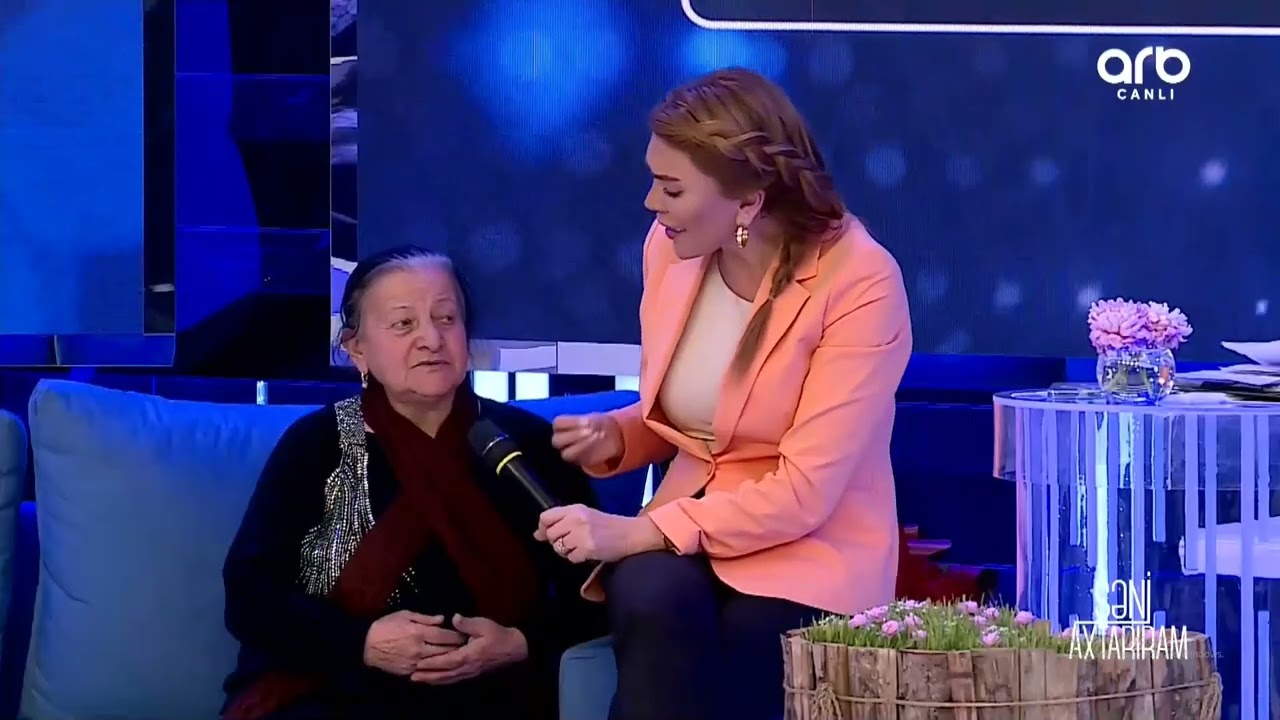 qaynana gəlini üçün studiyaya gəldi