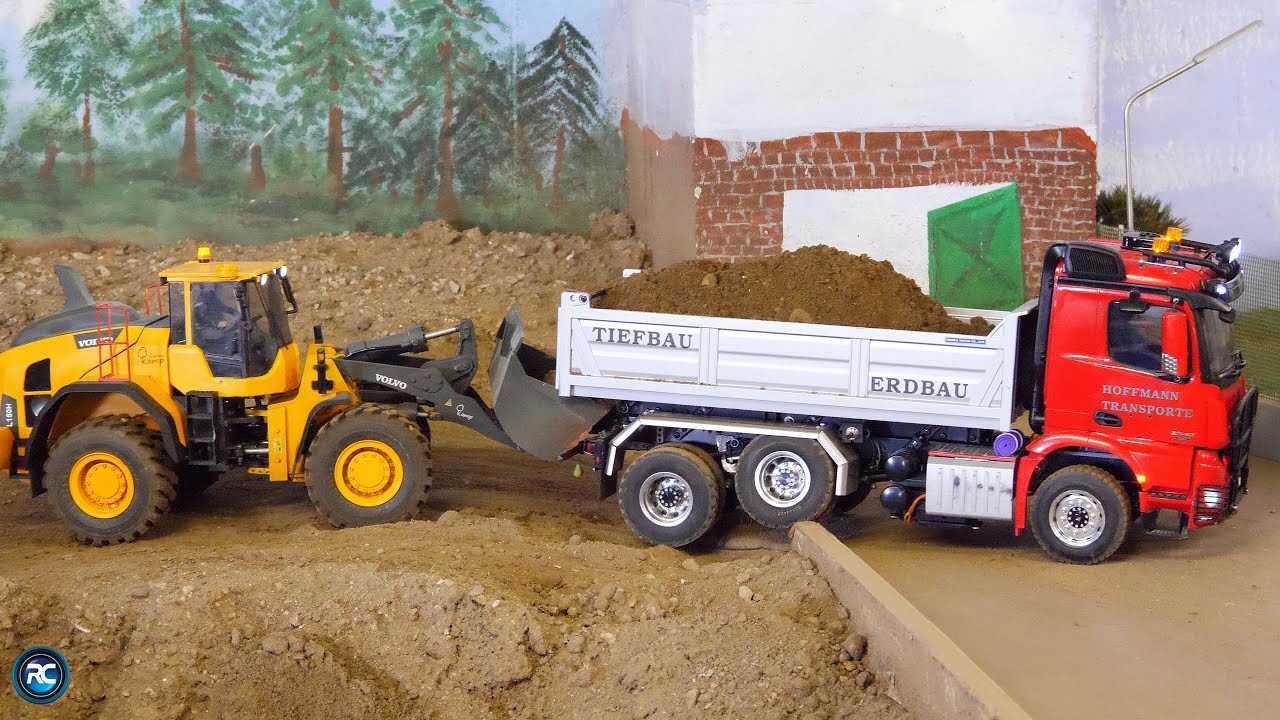 RC Dump Truck DISASTER! Stuck & Rescued by Wheel Loader at MTC Osnabrück