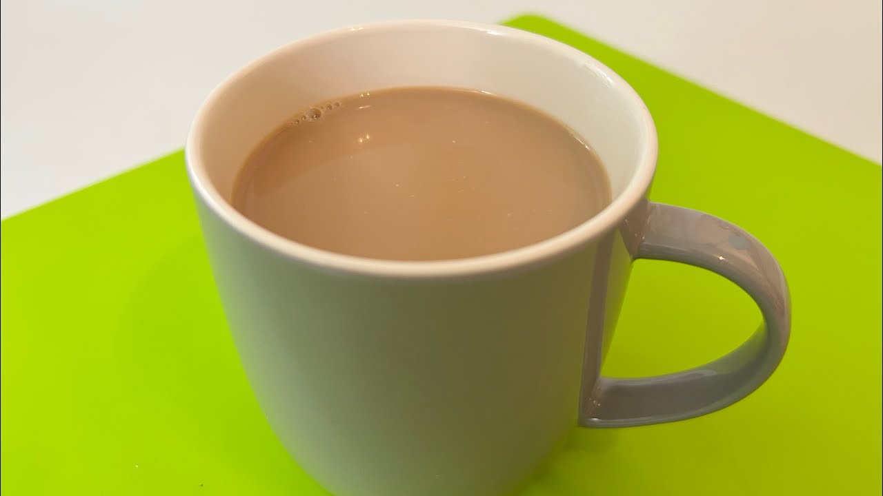 How To Make Instant Coffee - Simple, Creamy & Delicious