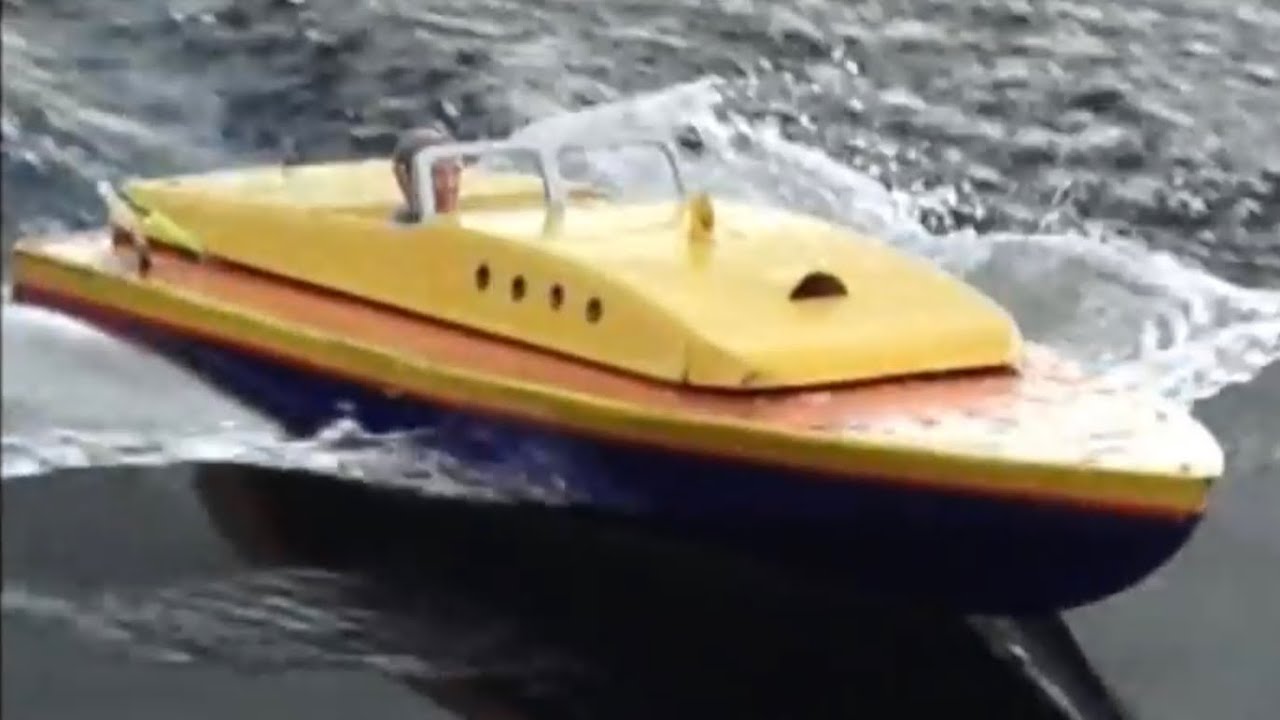 Mystery rc boat with Merco 61 engine