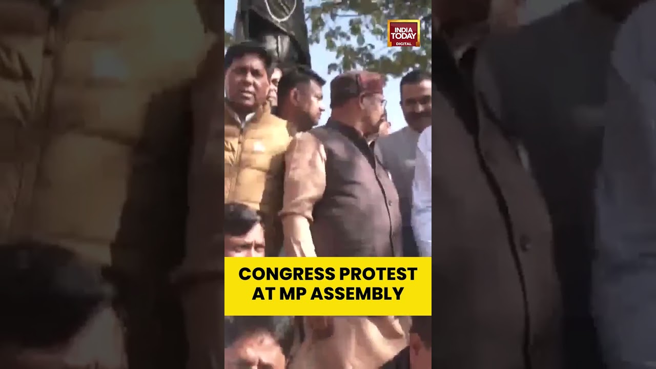 Congress Protest At #mp Assembly | #shorts #congressmla #opposition #mpnews #mgnrega #bhopal #news