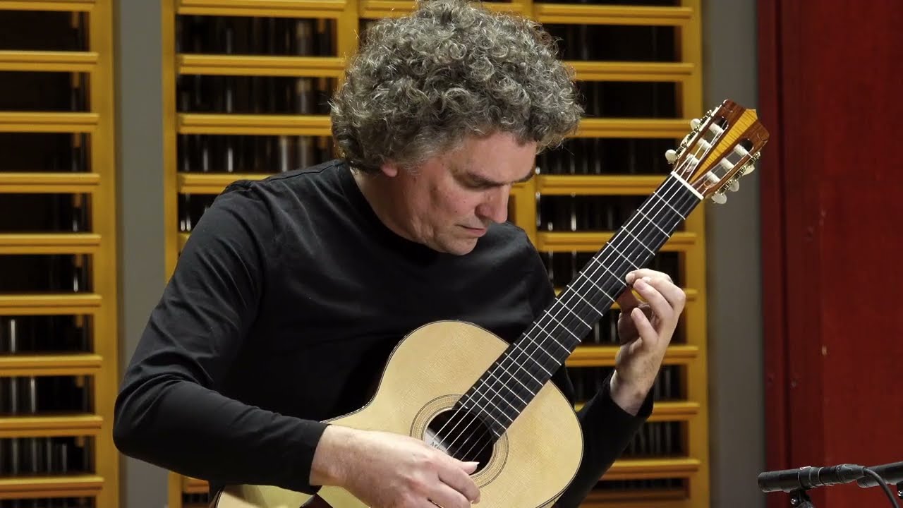 Toshio Hosokawa - Sakura for guitar (from Japanese Folksongs)