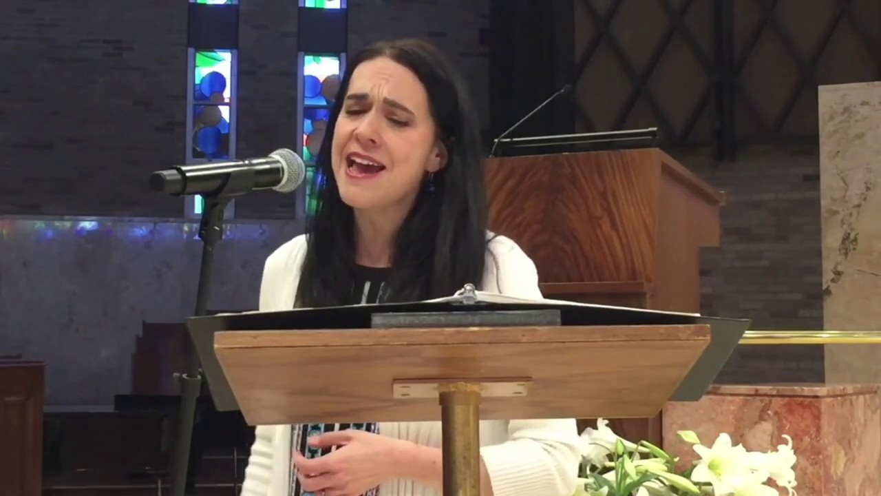 Stephanie Carr - Ave Maria / Bach Gounod