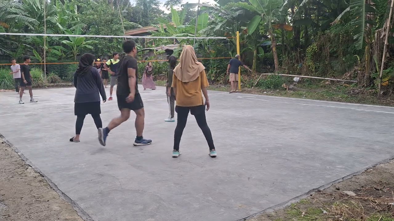 Voli sabtu sore 281225 dengan suasana lapangan baru ^_^