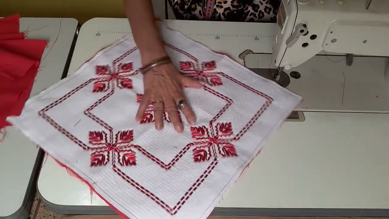 👍🔔✍(755) Fechamento fácil de uma almofada bordada em vagonite com fita de cetim. WhatsApp