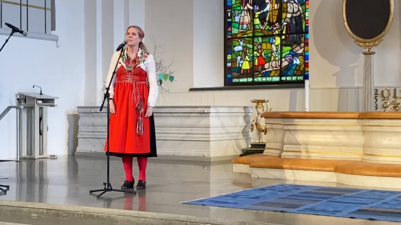 Trerandig kjortil efter Elvira Classon, Gagnef - sång av Sofie Jonsson